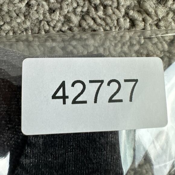 Kiki's Delivery Service Shirt Mens Small Gray Jiji Studio Ghibli Hot Topic - Picture 8 of 8